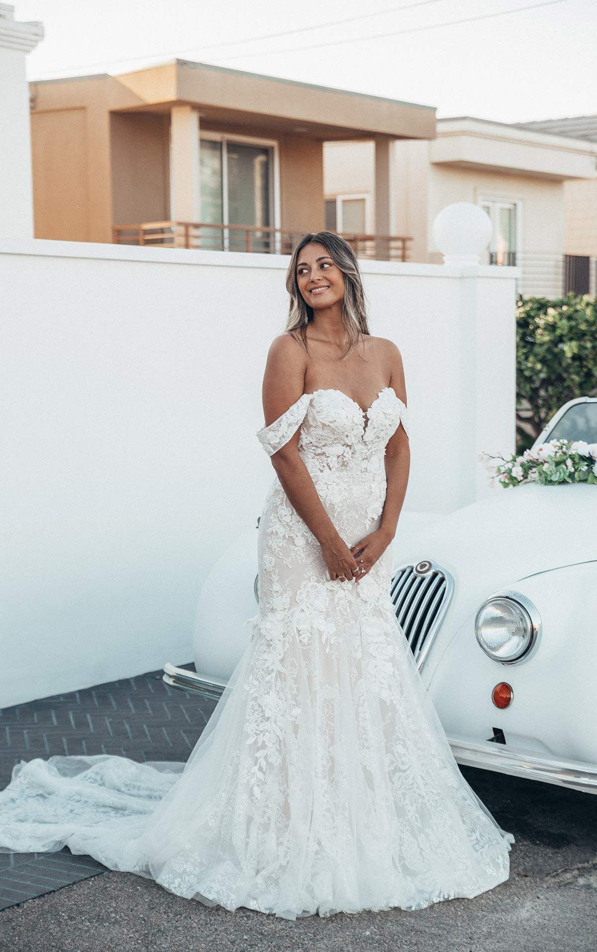 MODERN STRAPLESS LACE WEDDING DRESS WITH SWEETHEART NECKLINE AND  OFF-THE-SHOULDER SLEEVES - I Do Bridal & Formal Mobile, Alabama Montgomery  AL