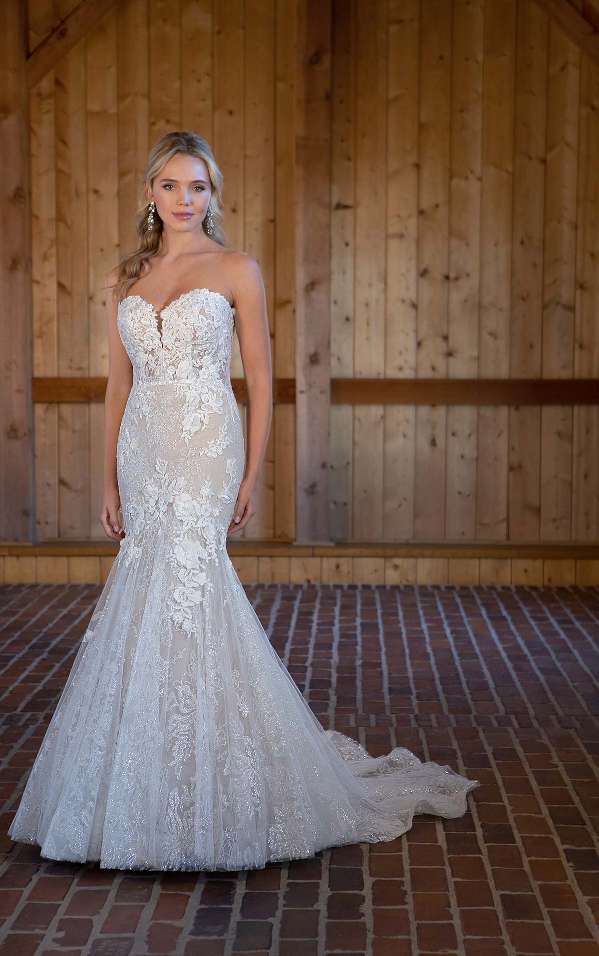 Lace Sweetheart Neckline Wedding Dress with Detachable Off-the-Shoulder  Sleeves - D3414  Wedding dress necklines, Sweetheart neckline wedding,  Wedding dresses sweetheart neckline