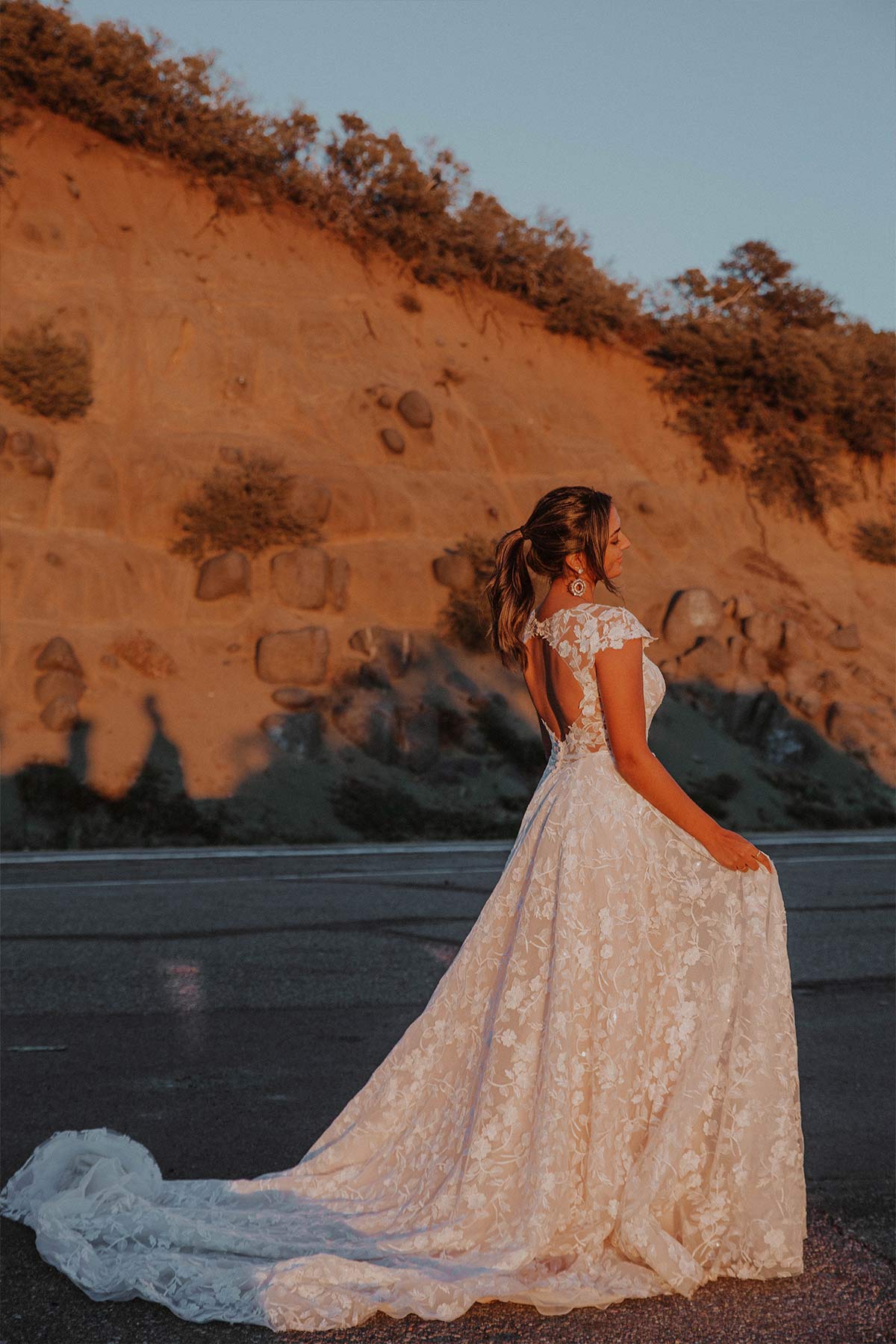 simple lace wedding dress