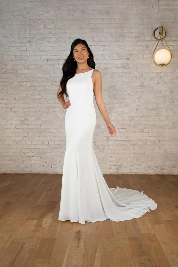 SIMPLE CASUAL FIT-AND-FLARE WEDDING DRESS WITH SEXY BACK DETAIL - Image 5