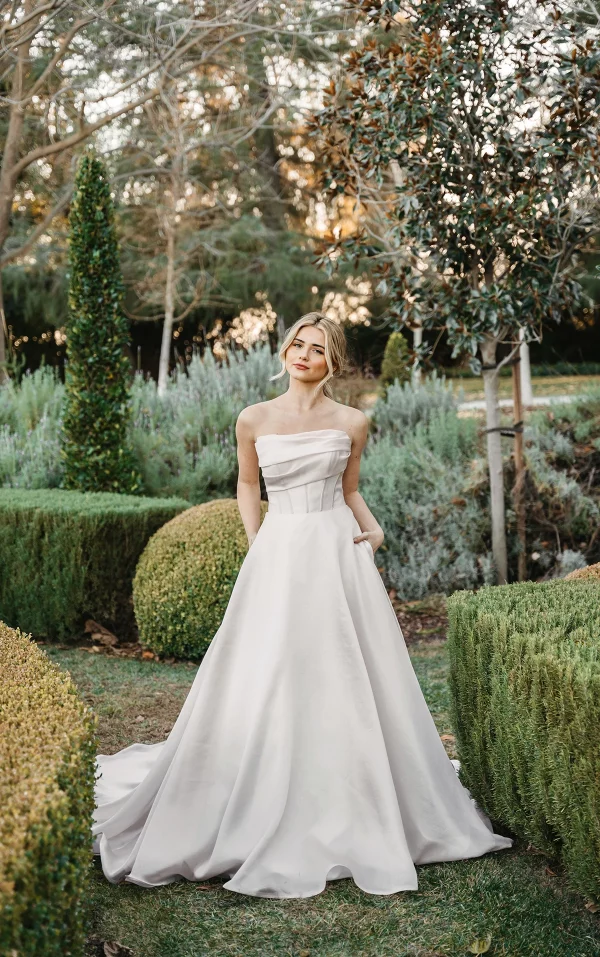 PRINCESS PUFF SLEEVE ORGANZA BALLGOWN WEDDING DRESS - Image 4