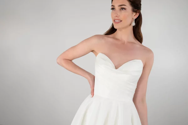 MODERN LUXE STRAPLESS BALLGOWN WEDDING DRESS WITH LEG SLIT - Image 9
