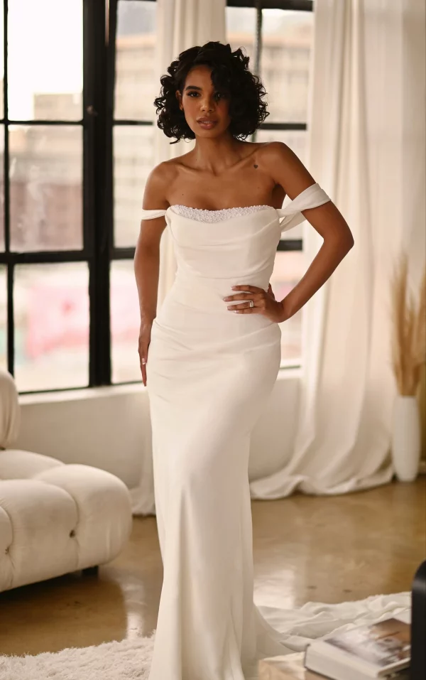 SOPHISTICATED COLUMN WEDDING DRESS WITH OFF-THE-SHOULDER STRAPS