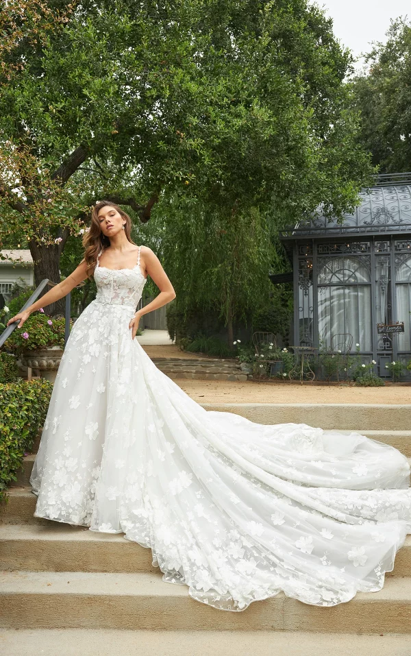 ROMANTIC FLORAL LACE BALLGOWN WEDDING DRESS WITH BUSTIER BODICE